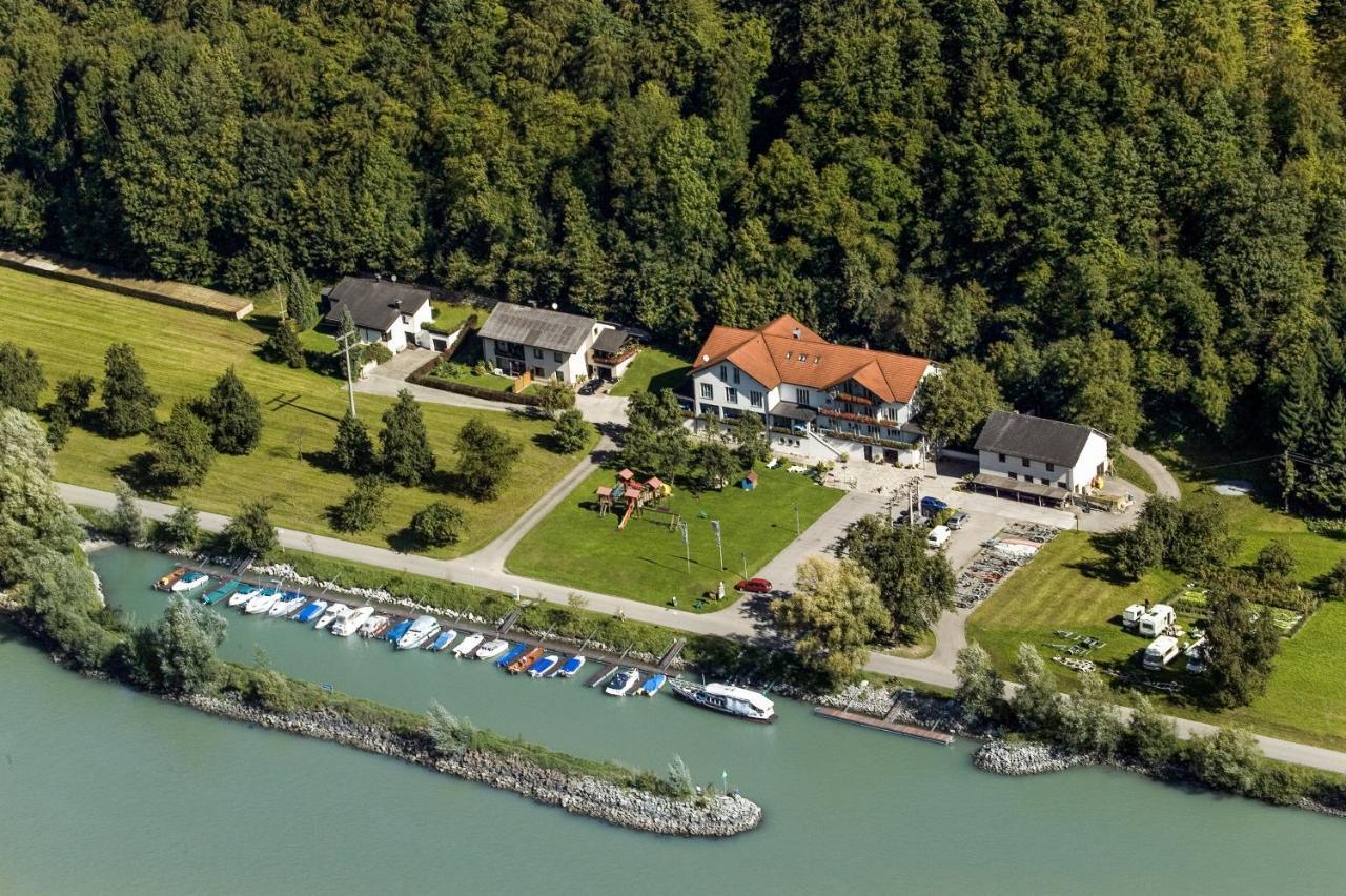 Gasthof-Pension Luger Wesenufer Exteriér fotografie